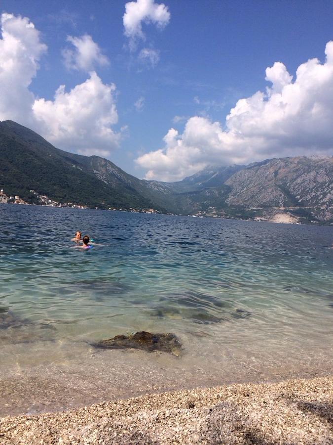 Be Happy In Perast Apartment ภายนอก รูปภาพ